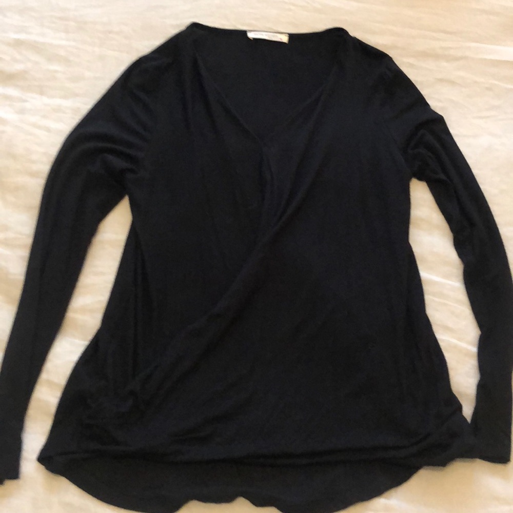 Black long sleeve v-neck wrap style top